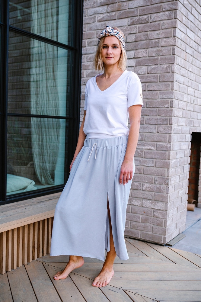 【OPEN YY】24FW PLEATED WRAP MAXI SKIRT, GRAY OPEN YY Pleated Wrap Maxi Skirt Gray – LAW DIVINE