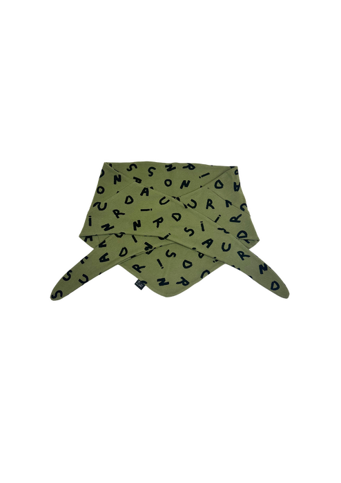 269-25 INFINITI SCARF / GREEN LETTERS