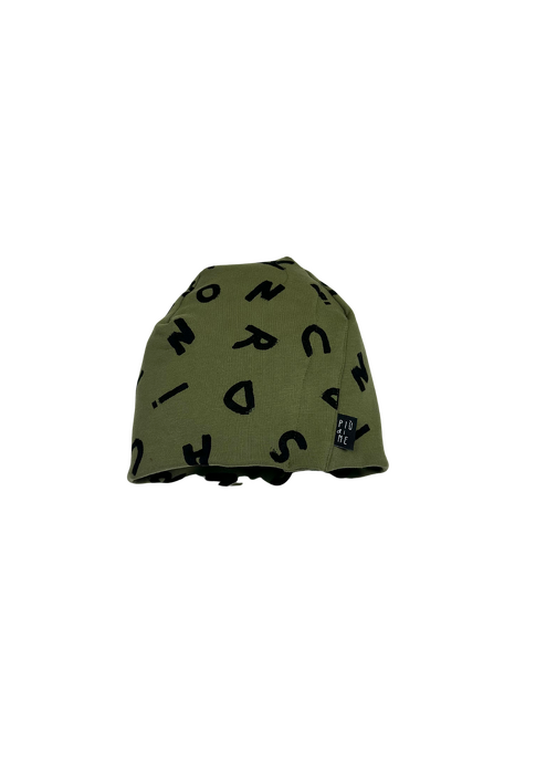 264-25 BEANIE / GREEN LETTERS